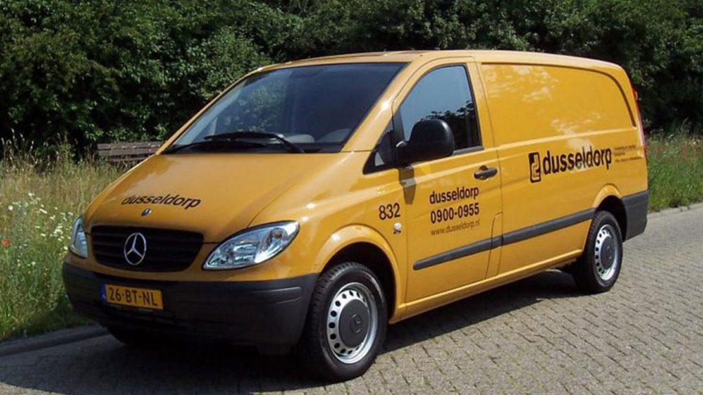 20-bedrijfswagens-esve-spuiterij-lichtenvoorde